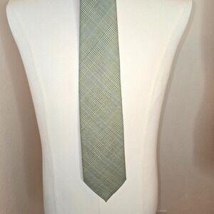 Harrods Knightsbridge Plaid Silk Wool Tie Made in Italy Green Plaid Luxury Mens